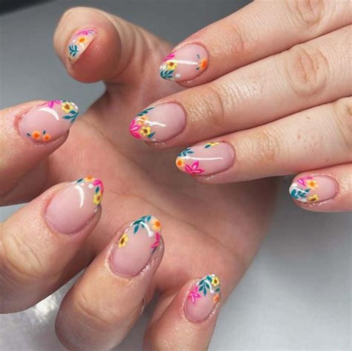 12 Spring Nail Art Ideas, Based on Your Zodiac Sign