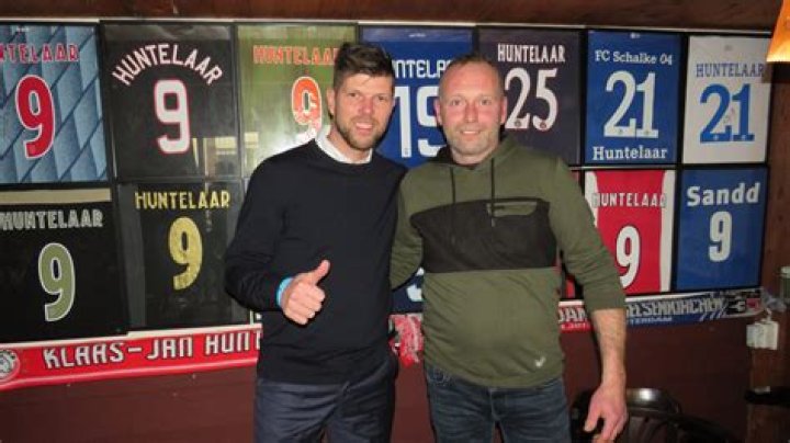 17 Extraordinary Facts About Klaas-Jan Huntelaar