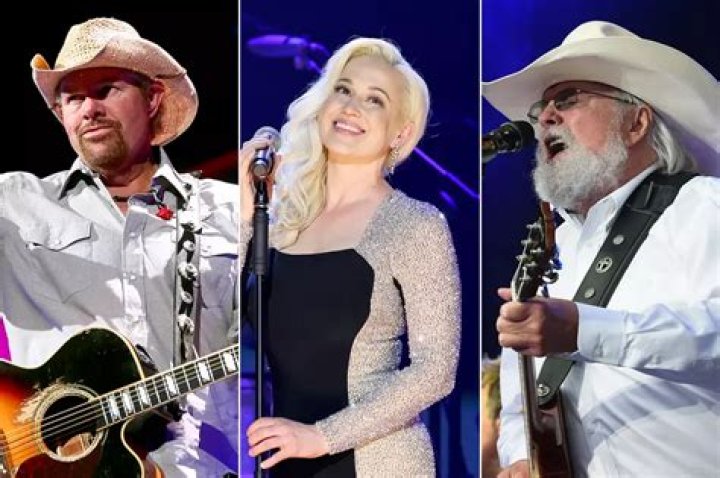 18 Country Singers You Totally Forgot Dated Celebrities