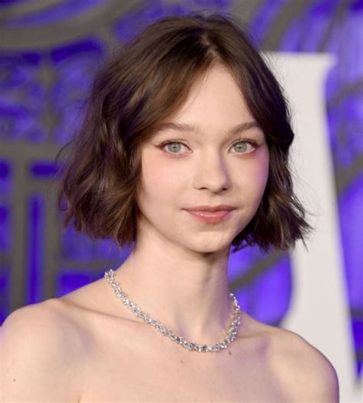 21 Enigmatic Facts About Emma Samms