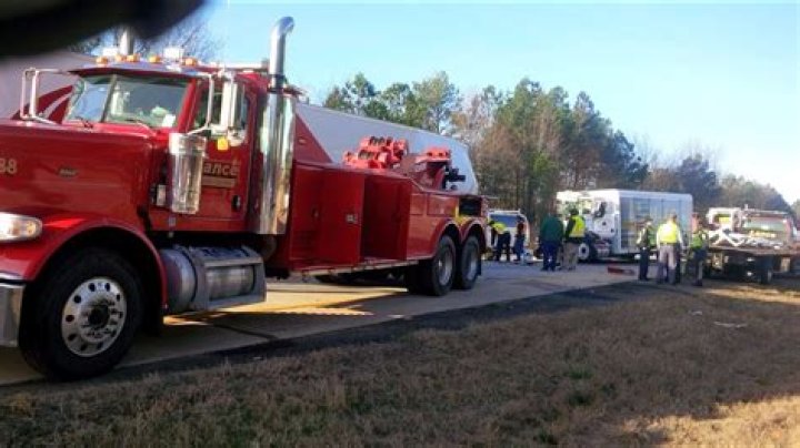 Accident shuts down Hwy 316