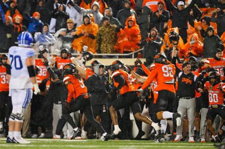 Amid Oklahoma State’s surprise Big 12 title run, a leap of faith in a Division II DC is paying off