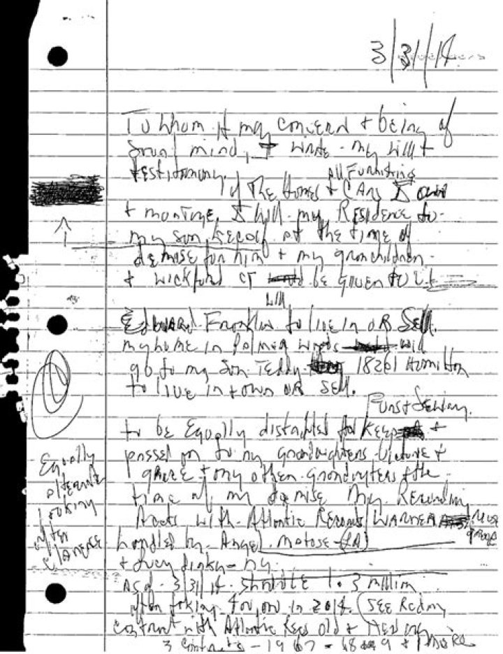 Aretha Franklin's Handwritten Notes Found in Couch Ruled Valid Will