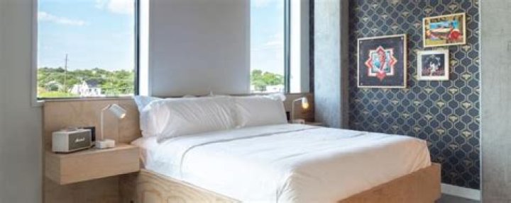 ARRIVE East Austin Hotel Review, Texas, United States