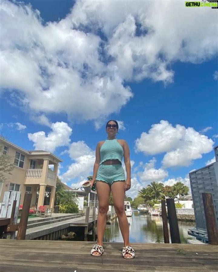 Audrey Esparza Biography