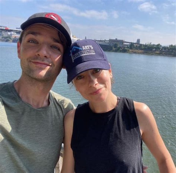 Ben Carson Wiki, Biography, Age, Trending News, Wife, Net Worth & More.