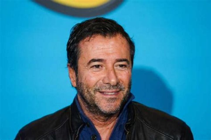 Bernard Montiel est-il en couple? Découvrez les femmes de sa vie