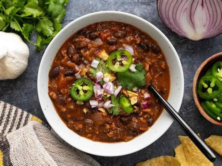 Black Bean Chili | Rachael Ray Show