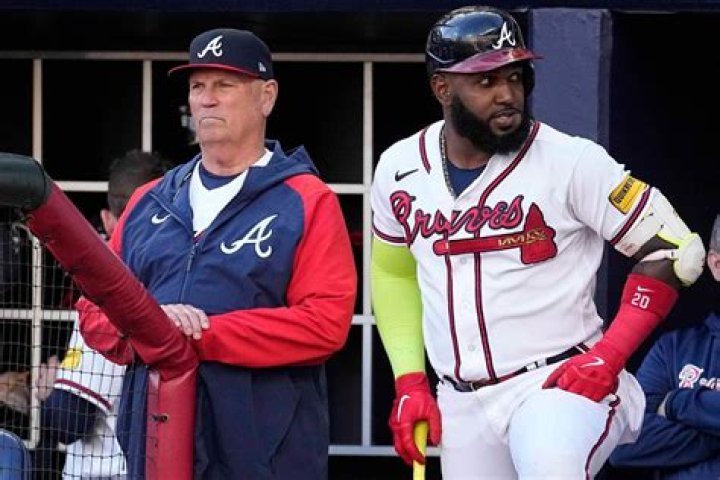 Braves in tough spot because hitters didn’t hit, lineup changes had nothing to do with it