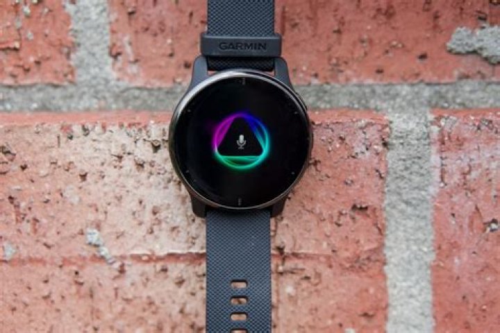 Can you answer phone calls and messages on the Garmin Venu 2 Plus?
