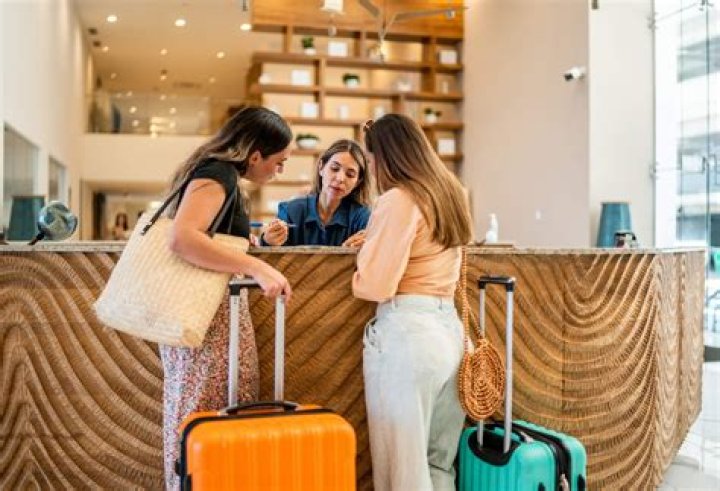 Can You Leave Bags At A Hotel When You Check Out?