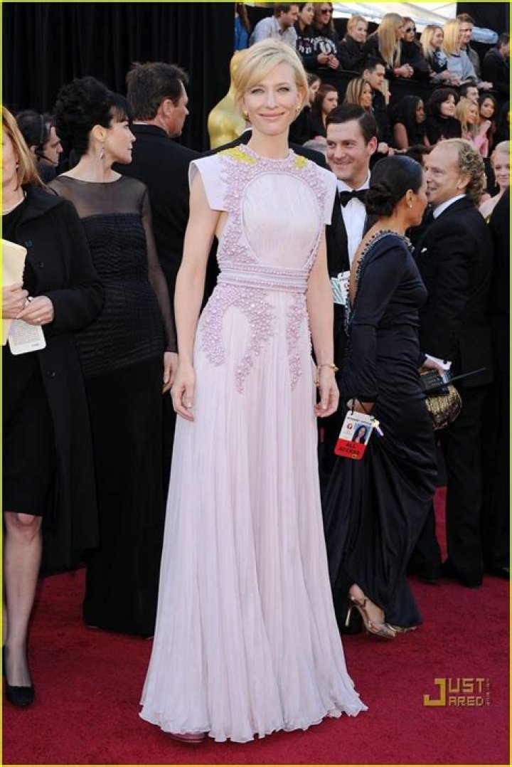 Cate Blanchett's 2011 Oscars Dress