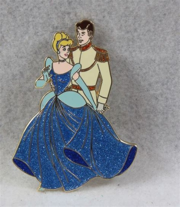 👗 Cinderella and Prince Charming Boutique @ YMCA Thrift Shop