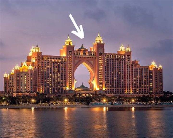 CNN.com - The Atlantis Bridge Suite -- A night to remember
