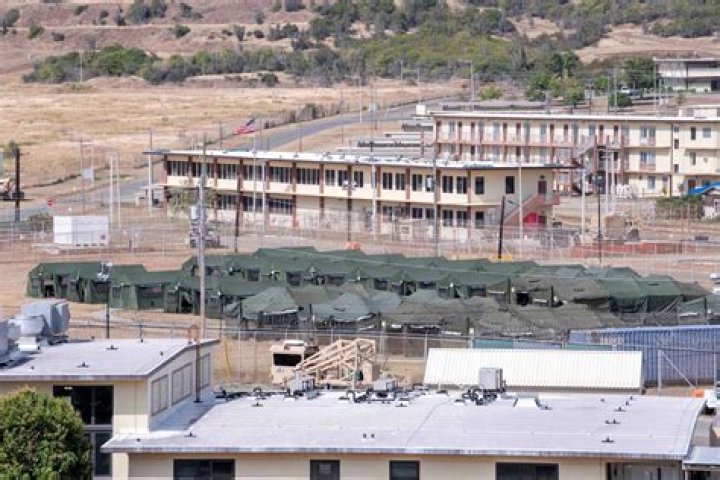 CNN.com - U.S. stops tracking food refusals at Guantanamo