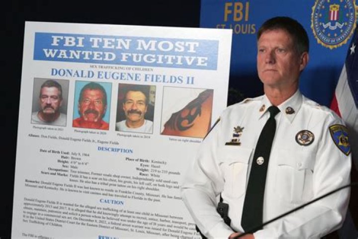 CNN - FBI nabs alleged killer on Ten Most Wanted Fugitives list