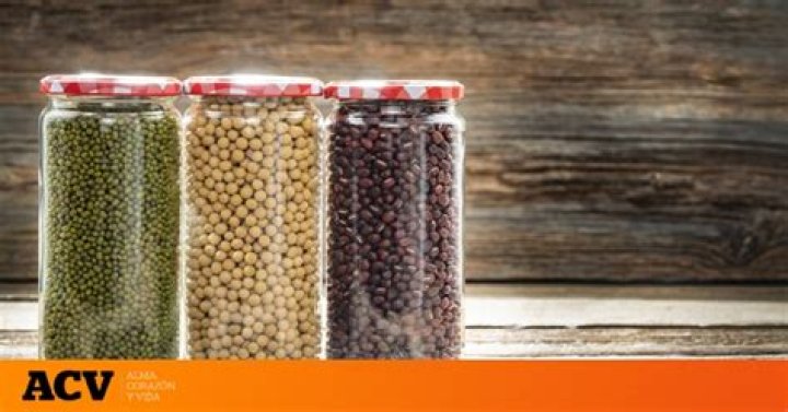 Cómo quitar las etiquetas adhesivas de los tarros de cristal sin tener que rascarlas