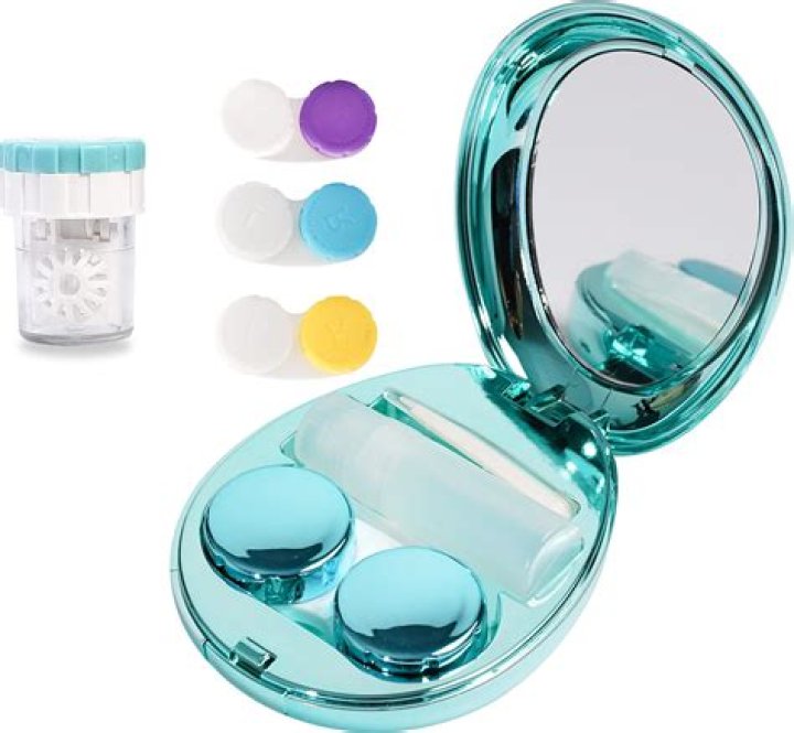 Contact Lenses: 9 Travel Tips for Contact Lens Wearers