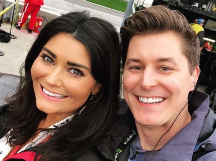 Dianne Gallagher Bio, Age, Height, Husband, Net Worth