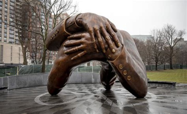Dr. Martin Luther King’s Wife, Coretta Honored With A Bronze Sculpture