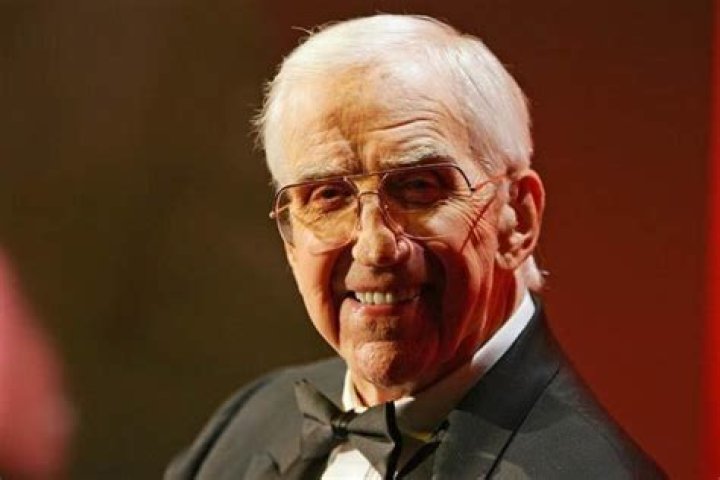 Ed McMahon dies at 86