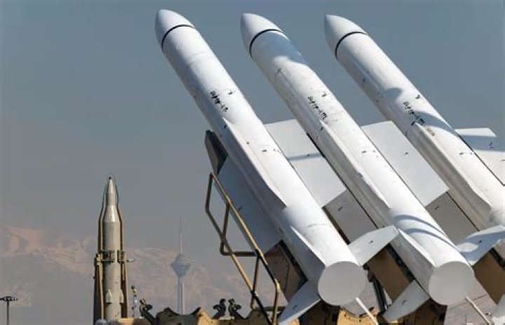 EEUU asegura haber neutralizado en el mar Rojo misiles y drones lanzados desde Yemen