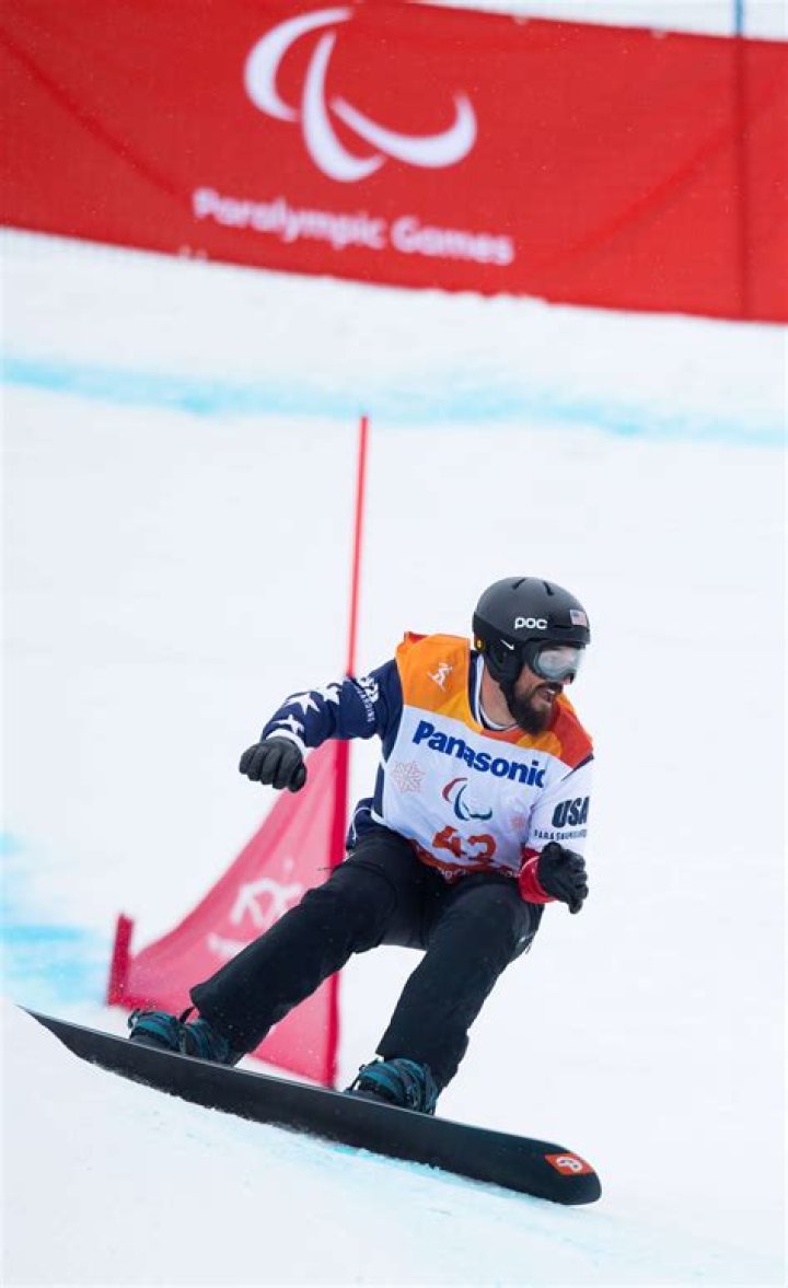 Georgia Paralympian Garrett Geros snowboarding