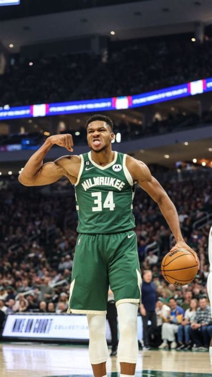 Giannis Antetokounmpo Net Worth  - Pulptastic