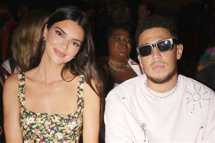  ‘Health-obsessed’ Kendall Jenner gets her mates round for an IV drip party Fri 13 May 2022 12:30 Niamh Colclough 