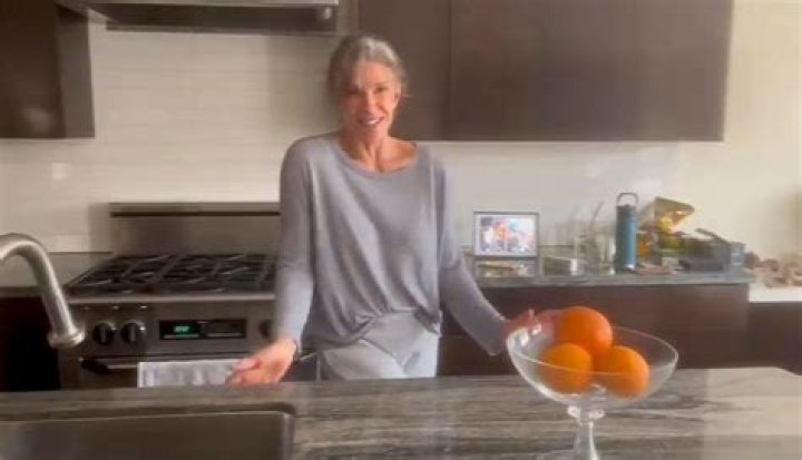  Hilary Farr’s net worth explored in 2021 as her new HGTV show premieres Tue 21 December 2021 01:00 Helen Williams 