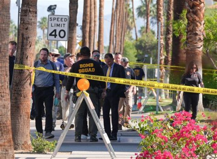 	Horrifying incident: Kevin Smith and Kristen Smith Jr. Murder suicide, green tree pa two brothers dead in green tree murder suicide	