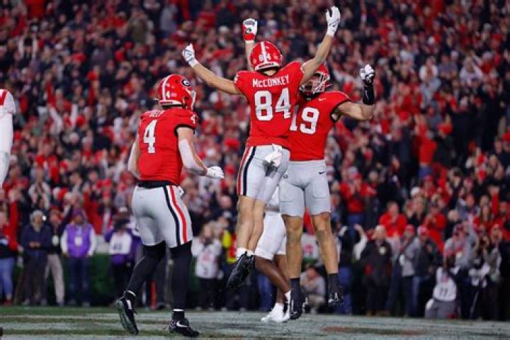 How No. 2 Georgia dominated No. 10 Ole Miss behind dynamic offense