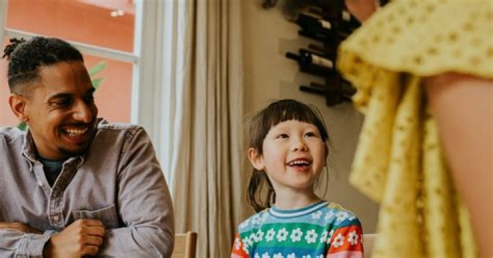 How To Make Divorce Easier For A Child: 9 Expert Tips