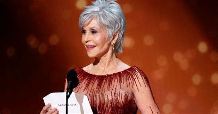 Jane Fonda Bravely Quits Plastic Surgery