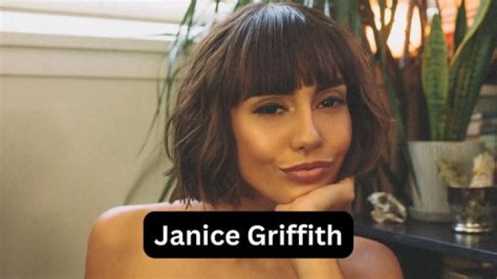 Janice Griffith Bio, Wiki, Age, Height, OnlyFams, Videos, New Photos