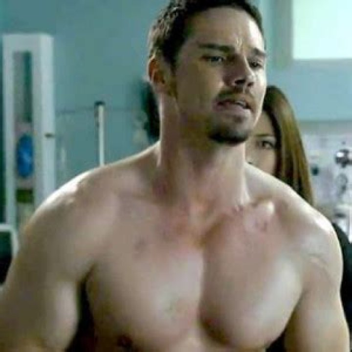 Jay Ryan Biography
