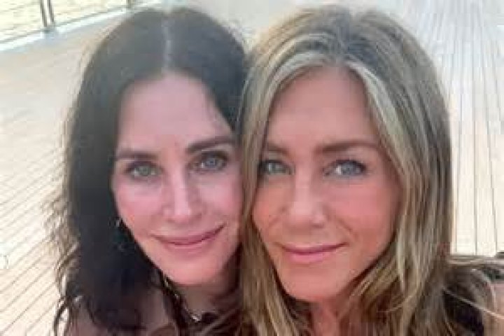 Jennifer Aniston Wore a Sheer Blouse for a Mini 'Friends' Reunion With Courteney Cox