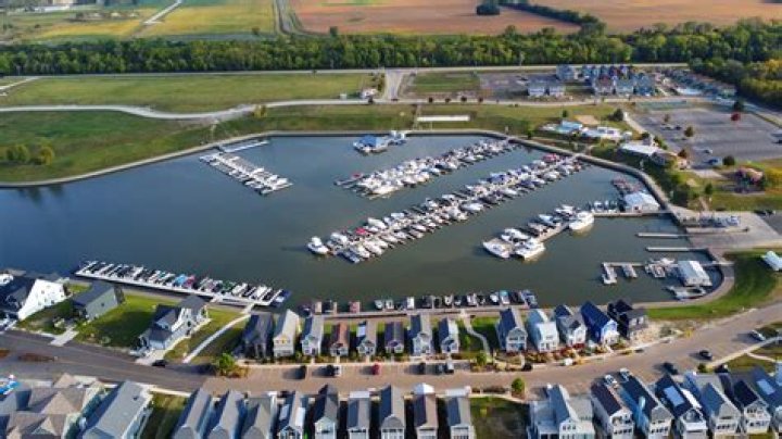 	Jeremy Fowler Death: The Heart of Heritage Harbor Marina	