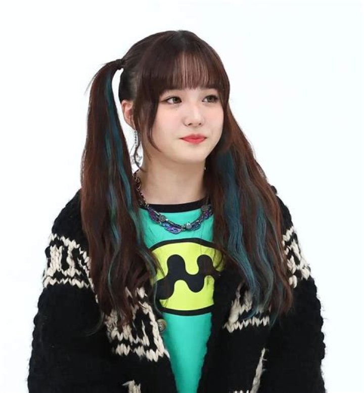 JURIA (XG) Gathers Attention With Cover of IU’s '이름에게 (Dear Name)'