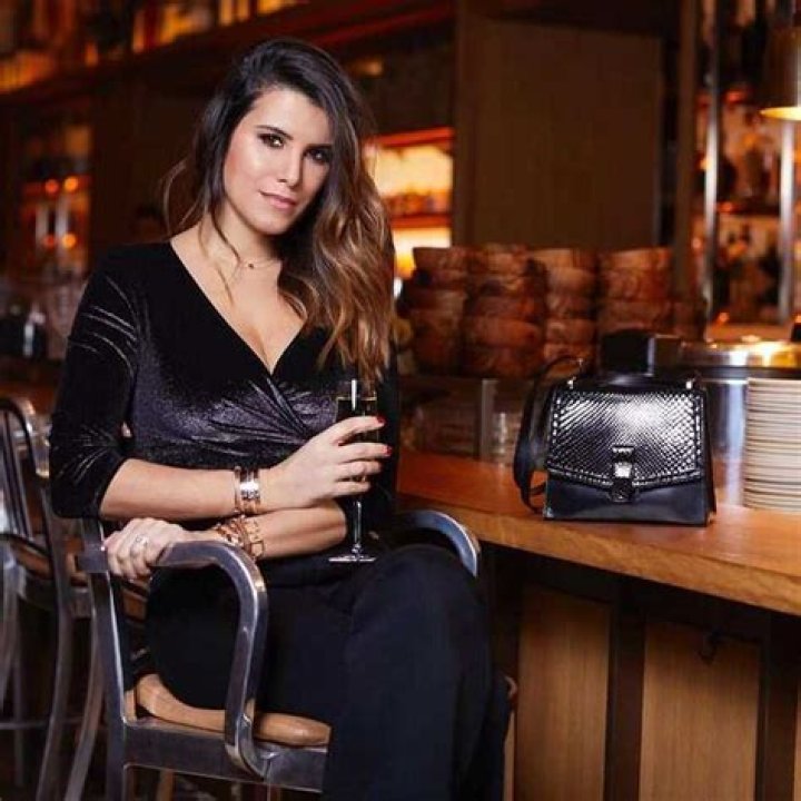 Karine Ferri et Gregory Lemarchal: tout sur leur histoire d’amour