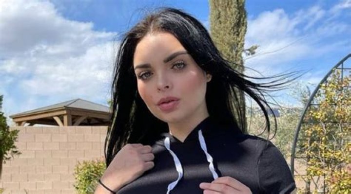 Kaylee Quinn Biography, Age, Height, Family, Net Worth