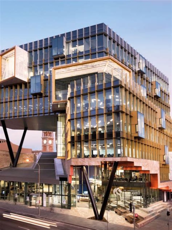 Links; MetalHip; Newcastle University