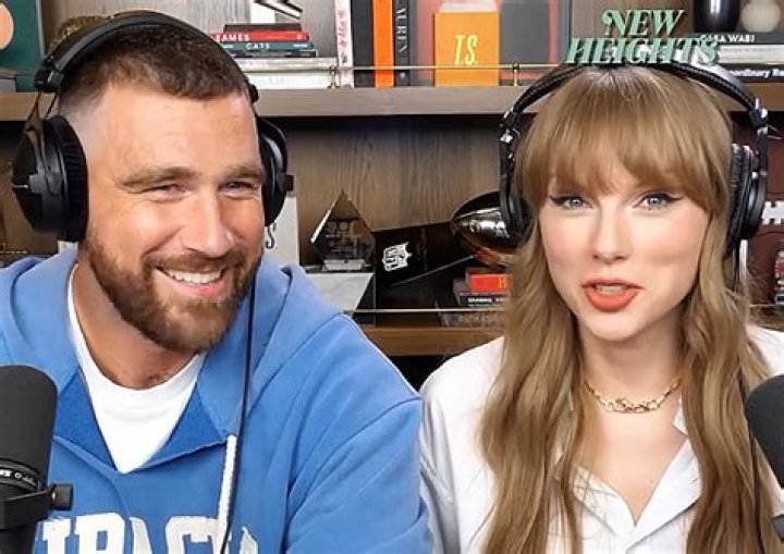 Listen to Taylor Swift's 1989 in Under 4 Minutes