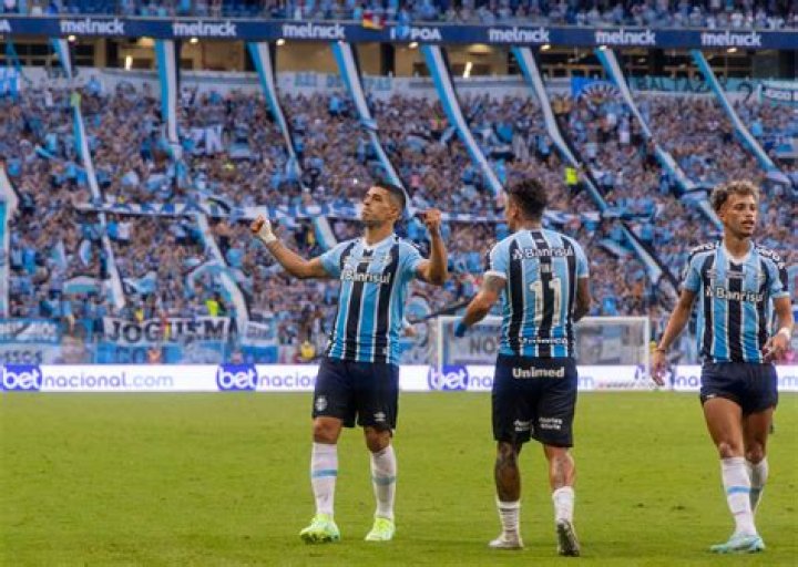 Luis Suarez’s year in Brazil with Gremio: ‘Like watching an alien play with humans’