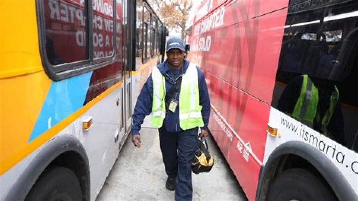 MARTA jobs available for bus drivers and technicians
