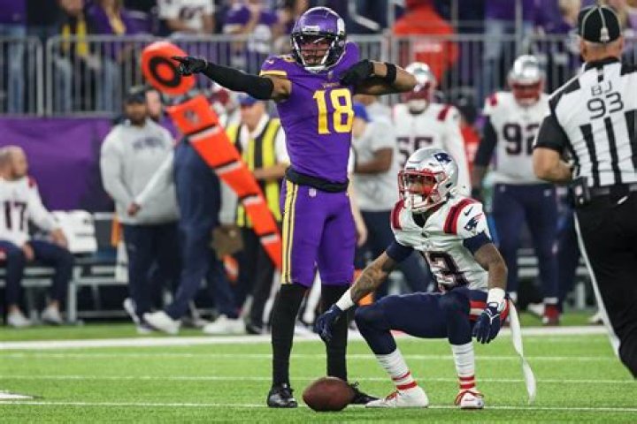 NFL Thanksgiving scores: Vikings take down Patriots, Cowboys beat Giants, Bills top Lions