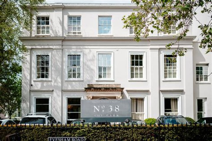 No. 38 The Park Hotel Review, Cheltenham, Gloucestershire