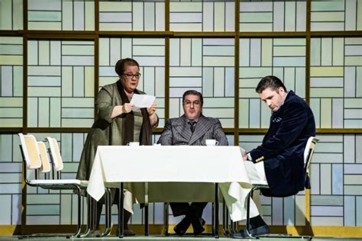 Pelléas und Mélisande – An der Volksbühne übt David Marton mit einem Hochkultur-Kreuzworträtsel nach Maeterlinck herzzerreißende Zivilisationskritik