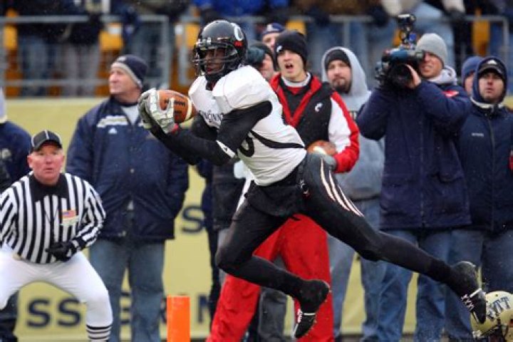 Pike to Binns: Ten years later, an oral history of UC football’s most iconic moment