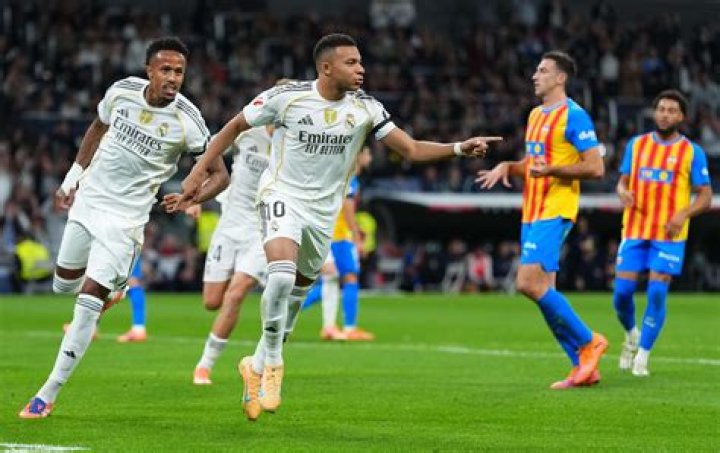 Real Madrid - Valencia de Liga EA Sports: horario y dónde ver hoy en directo por TV y 'online'